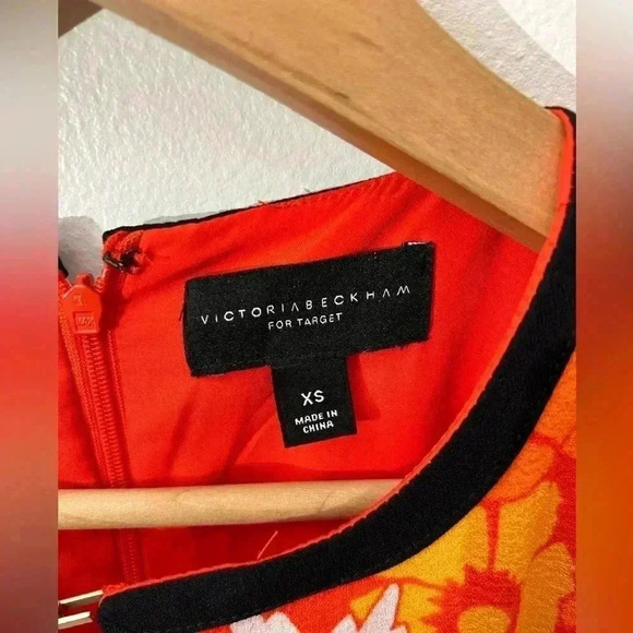 Victoria Beckham x Target 70s print romper XS sleeveless tie waist pocket shorts - Picture 6 of 9